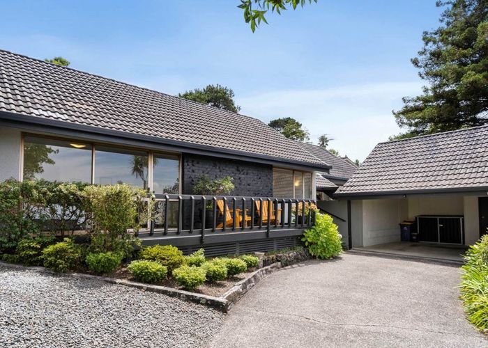  at 13 Branston Avenue, Browns Bay, Auckland