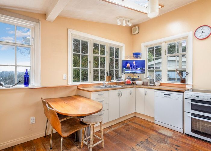  at 52 Balfour Street, Mornington, Wellington