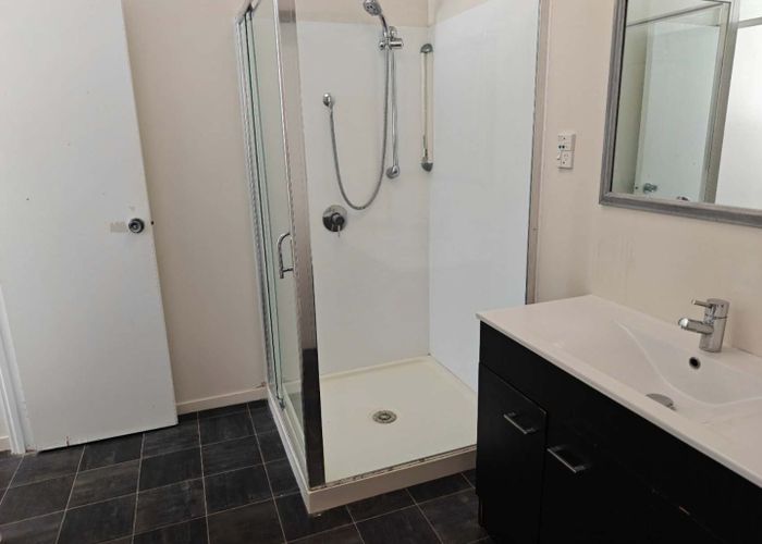  at 2/95 Olsen Avenue, Hillsborough, Auckland City, Auckland