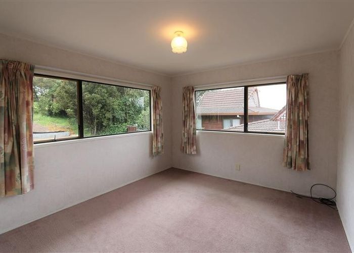  at 125 Porritt Ave, Chatswood, North Shore City, Auckland