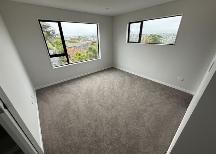  at 10H Howe Street, Howick, Manukau City, Auckland