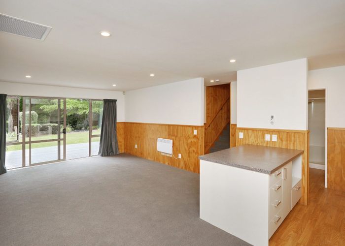  at 7 Athol Terrace, Upper Riccarton, Christchurch City, Canterbury