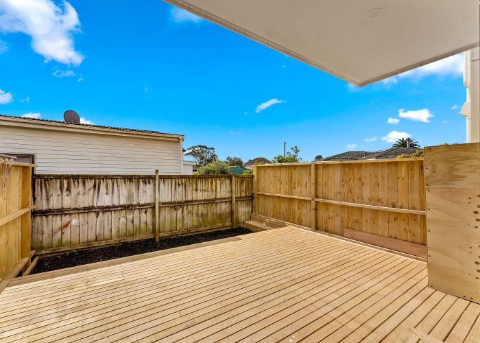  at 17C Swaffield Road, Papatoetoe, Manukau City, Auckland