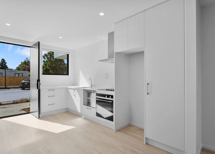  at 7/52 Taramea Street, Avondale, Auckland City, Auckland