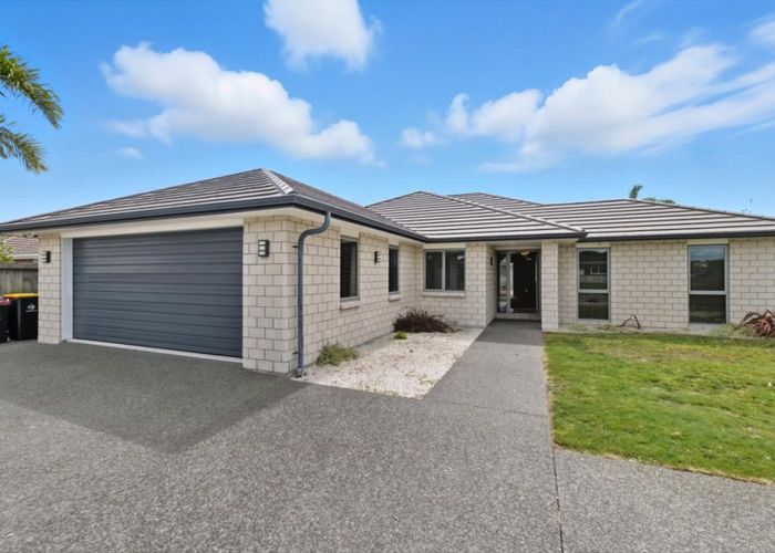  at 82 Golden Sands Drive, Papamoa, Tauranga, Bay Of Plenty