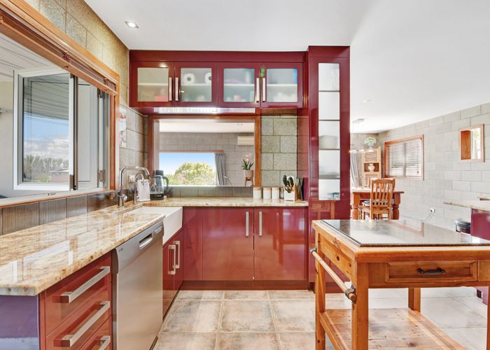  at 10b Vipond Road, Stanmore Bay, Rodney, Auckland