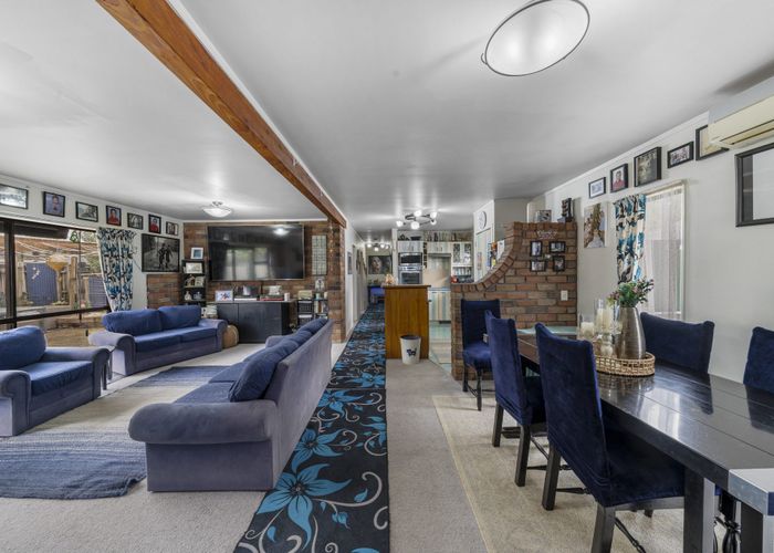  at 9 Kakapo Place, Papatoetoe, Manukau City, Auckland