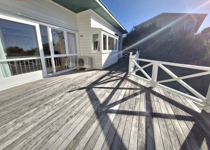  at 542 South Titirangi Road, Titirangi, Auckland
