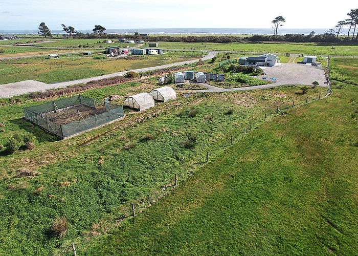  at 15 Havill Drive, Awatuna