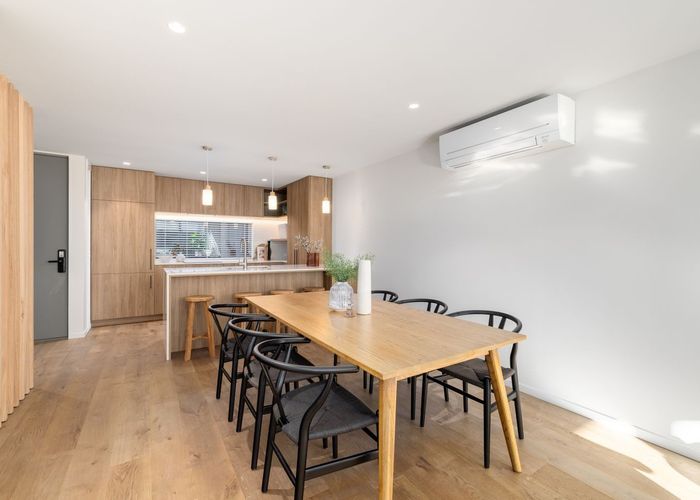  at 2/979 Colombo Street, St. Albans, Christchurch City, Canterbury