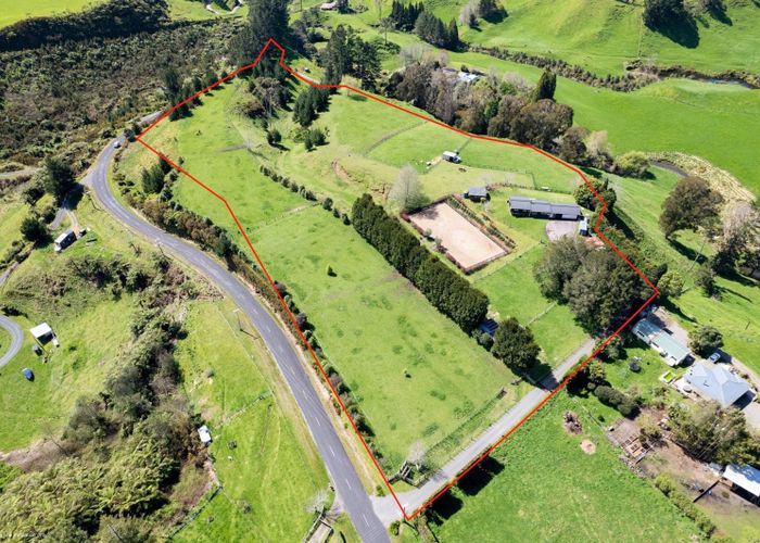  at 129 Peers Road, Tauranga