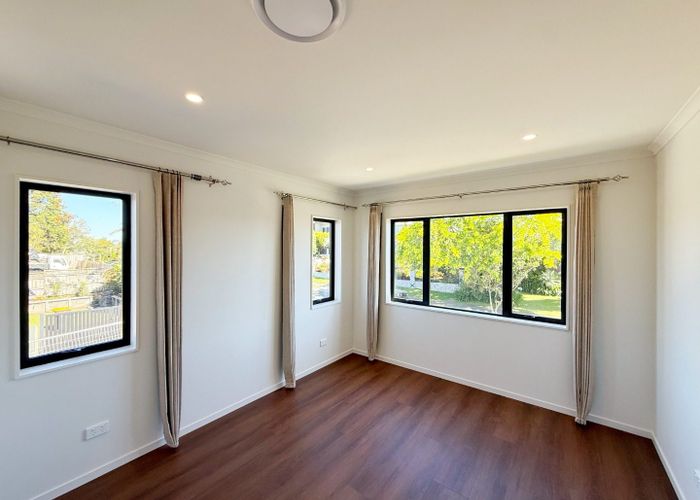  at 8A Downsview Road, Pakuranga Heights, Manukau City, Auckland