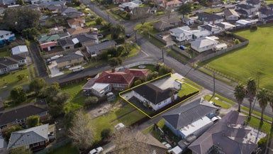 at 32 Tiraumea drive, Pakuranga, Auckland