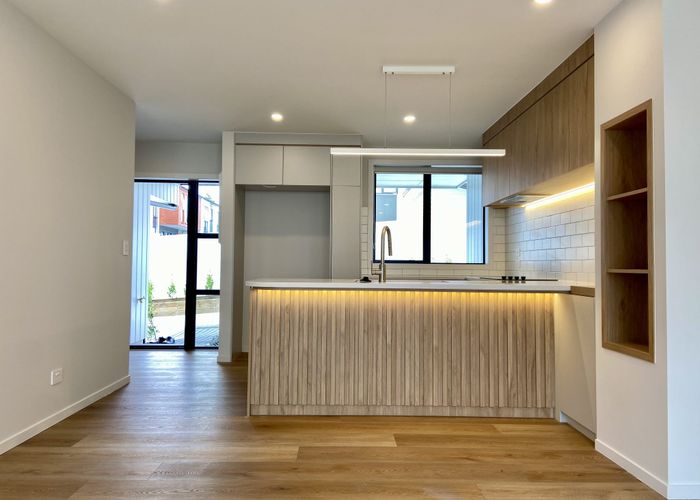  at 1/5 Alverston Street, Waterview, Auckland City, Auckland