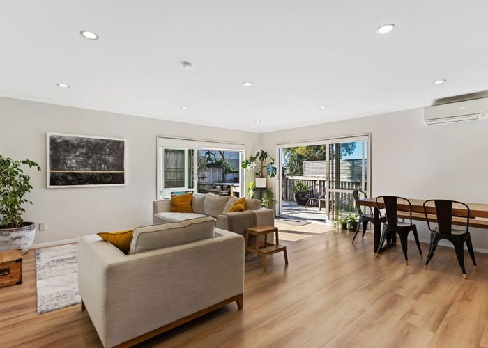  at 8B Simkin Avenue, Saint Johns, Auckland City, Auckland
