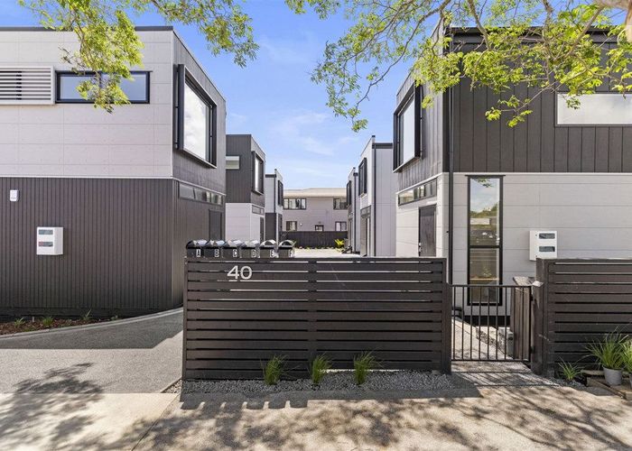  at 40E Kenderdine Road, Papatoetoe, Manukau City, Auckland