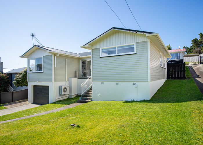  at 5 Ernest Street, Ranui, Porirua