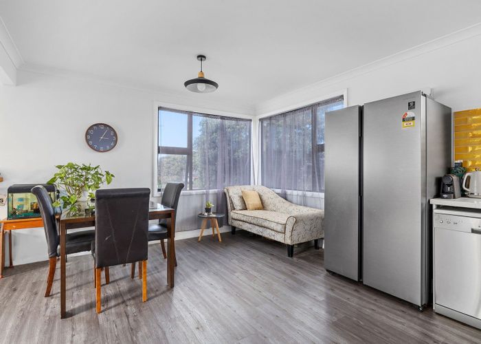  at 60 Pinedale Crescent, Riversdale Beach, Masterton, Wellington
