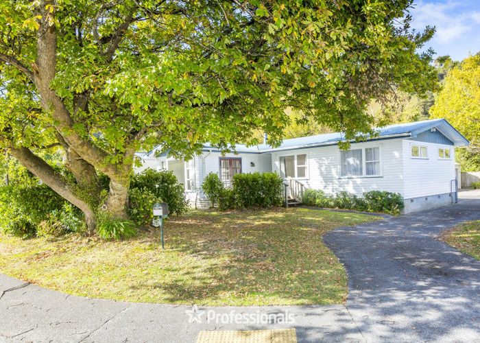  at 14 Molloys Road, Te Marua, Upper Hutt
