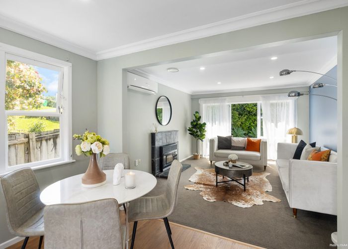  at 22 Avonleigh Road, Green Bay, Auckland