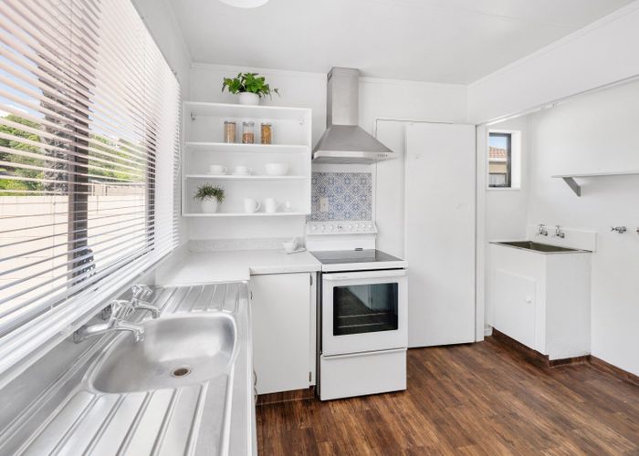  at 2/18 Rui Street, Tahunanui, Nelson