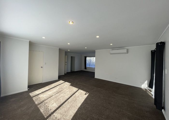  at 2/60  Bremner ave, Mount Roskill, Auckland City, Auckland
