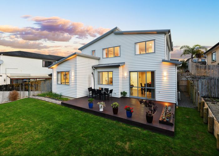  at 10 Sauvignon Avenue, Ranui, Auckland