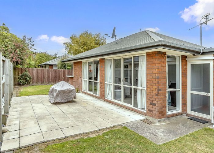  at 332B Harewood Road, Bishopdale, Christchurch City, Canterbury