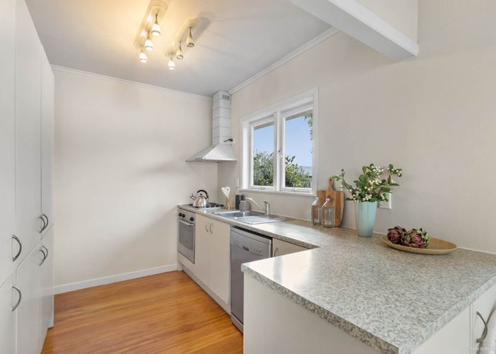  at 47 Hayr Road, Three Kings, Auckland