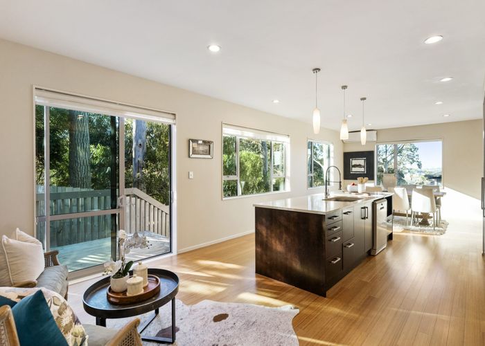  at 20 Namsan Close, Fairview Heights, Auckland