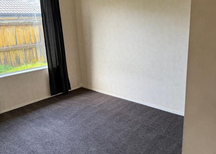  at 62 Sandwick Drive, Weymouth, Manukau City, Auckland
