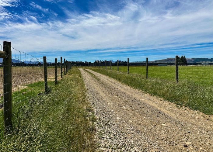  at 205B-219 Dunrobin Valley Road, Mossburn, Southland, Southland