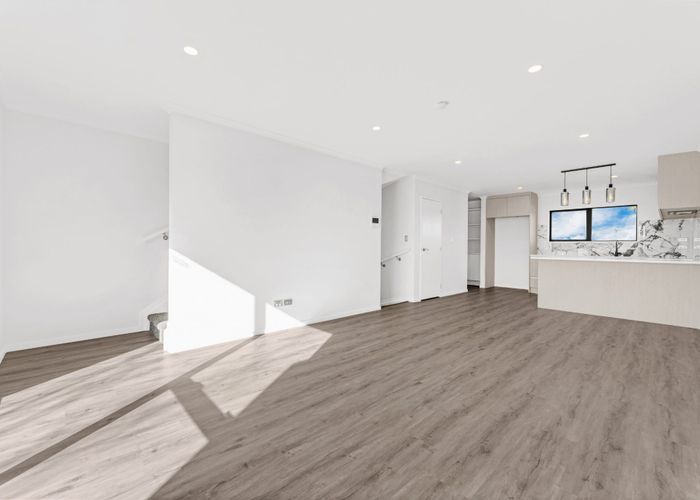  at 4/10 White Road, Manurewa, Manukau City, Auckland