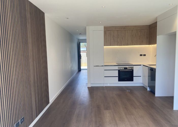  at 6/60 Yeovil Road, Te Atatu Peninsula, Auckland