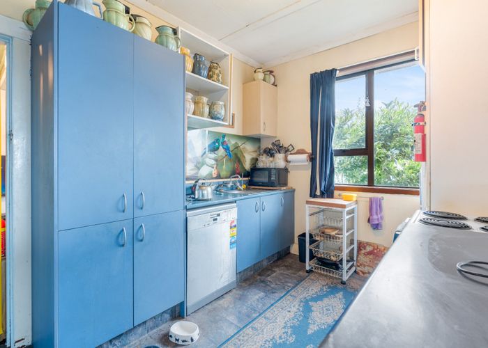  at 18 Newarp Street, Balclutha, Clutha, Otago