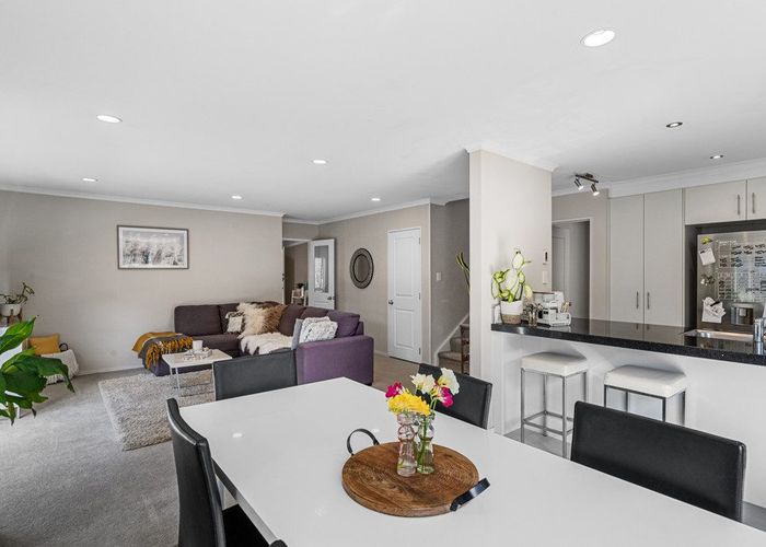  at 3 Springcrest Drive, Karaka, Papakura