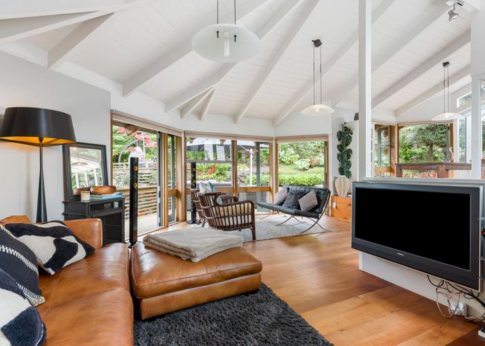  at 50 Braemar Road, Castor Bay, North Shore City, Auckland