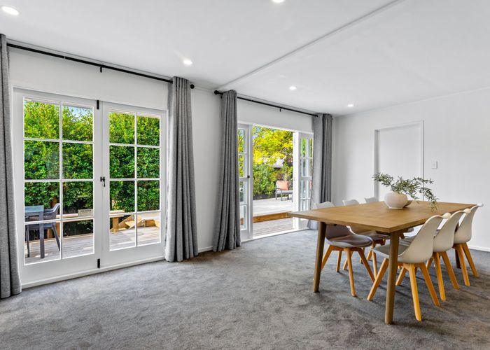  at 8 Odin Place, Beach Haven, Auckland