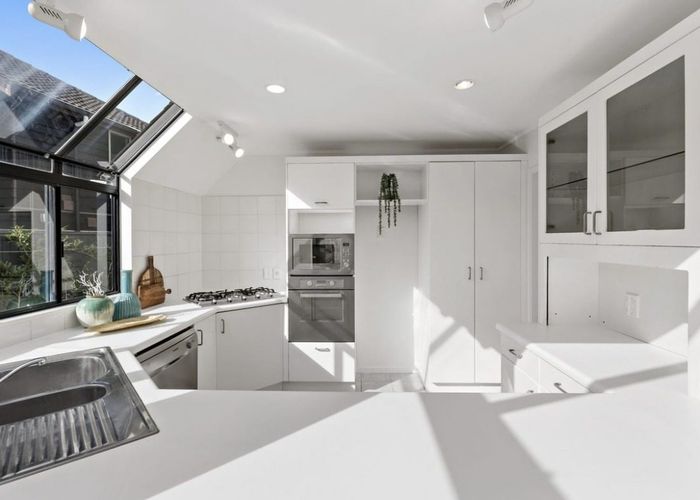 at 22B Towai Street, St Heliers, Auckland