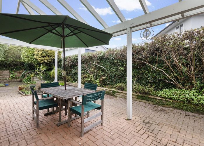 at 2/34 Parkhill Road, Howick, Auckland