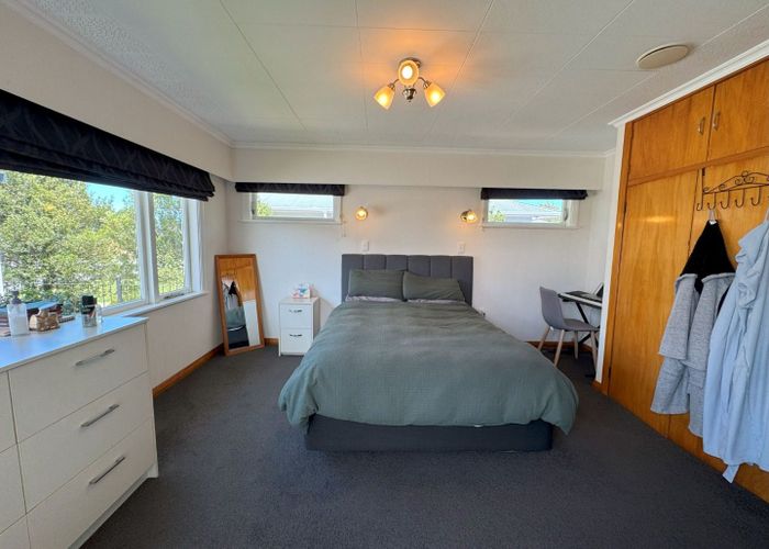  at 9 Belvedere Crescent, Takaro, Palmerston North