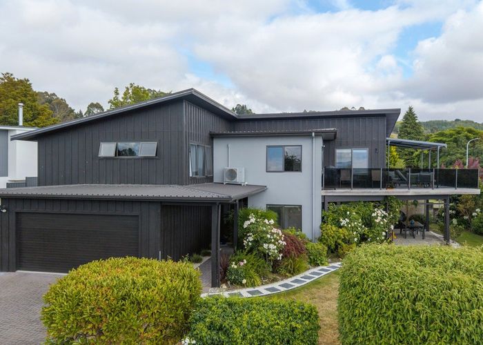  at 2 Cherry Lane, Acacia Bay, Taupo