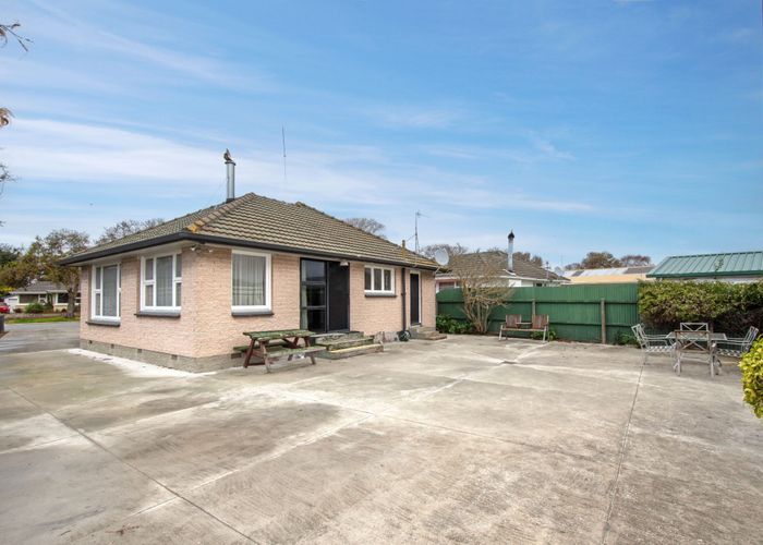  at 8 Carters Road, Aranui, Christchurch City, Canterbury