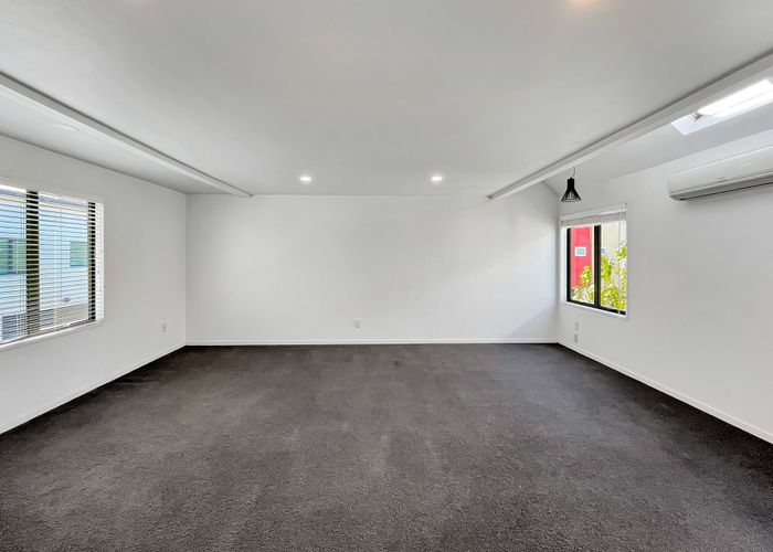  at 2/153 Chester Street East, City Centre, Christchurch City, Canterbury