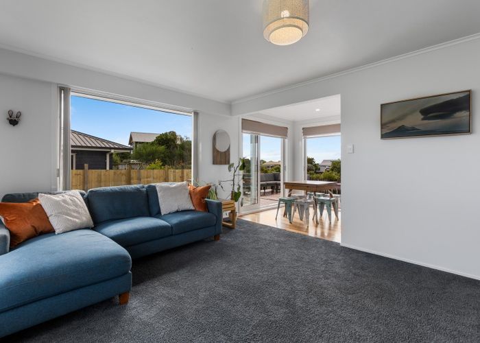  at 167 Barrett Road, Whalers Gate, New Plymouth