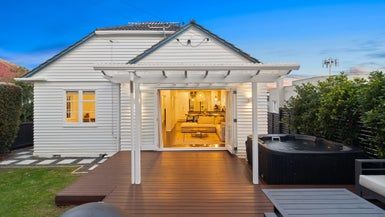  at 54 Alberta Street, Point Chevalier, Auckland