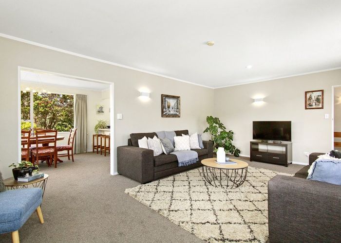  at 64 Oriel Avenue, Tawa, Wellington