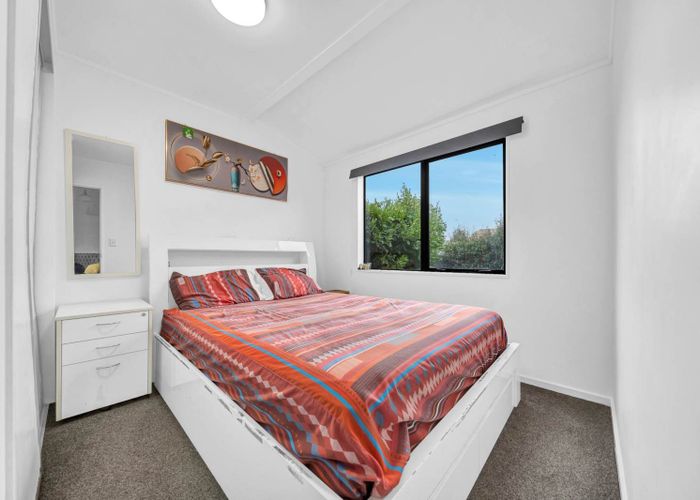  at 5/58 Manuroa Road, Takanini, Papakura, Auckland