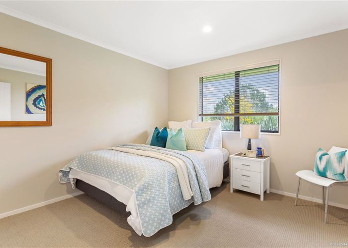  at 352 Ridge Road, Albany