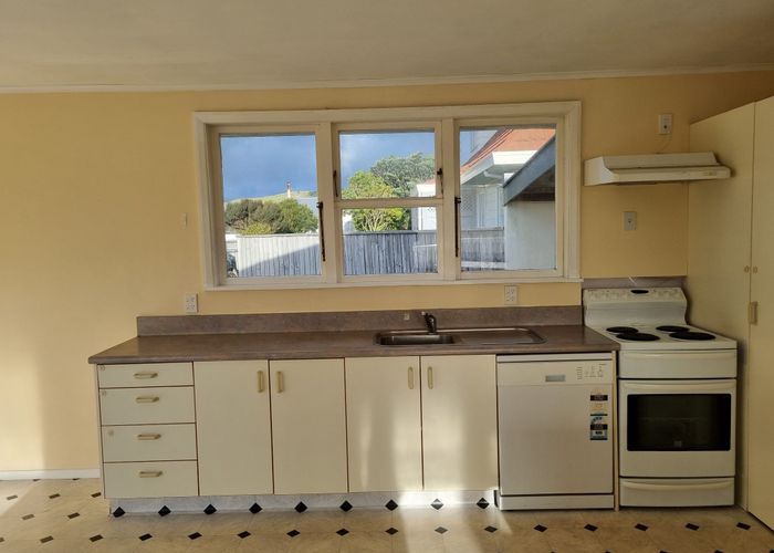  at 12A Maraval Cres, Grenada Village, Wellington, Wellington